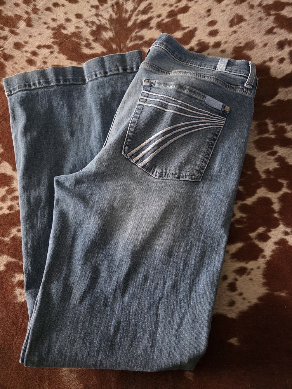 7 For All Mankind Medium Blue Bootcut Jeans with Contrasting Pocket Stitch